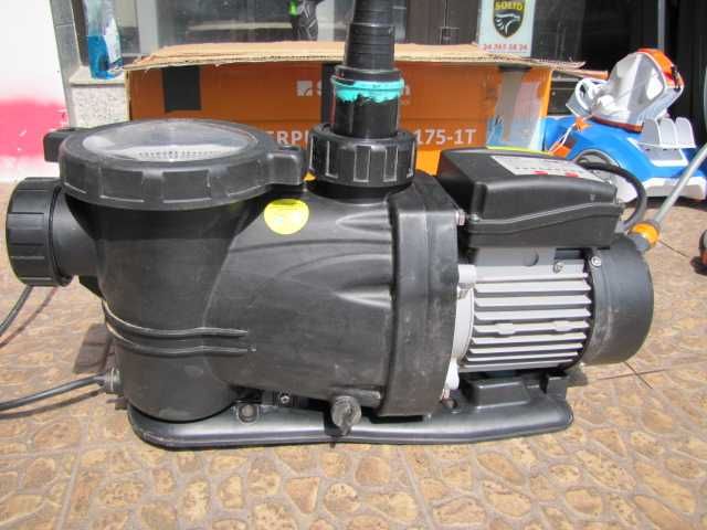 Steinbach Pompa filtrująca SPS 175-1T, samozasysająca 900 W do basenu