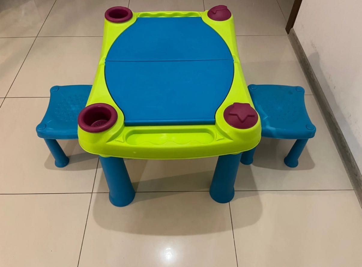Stolik dla dzieci Keter Creative play table