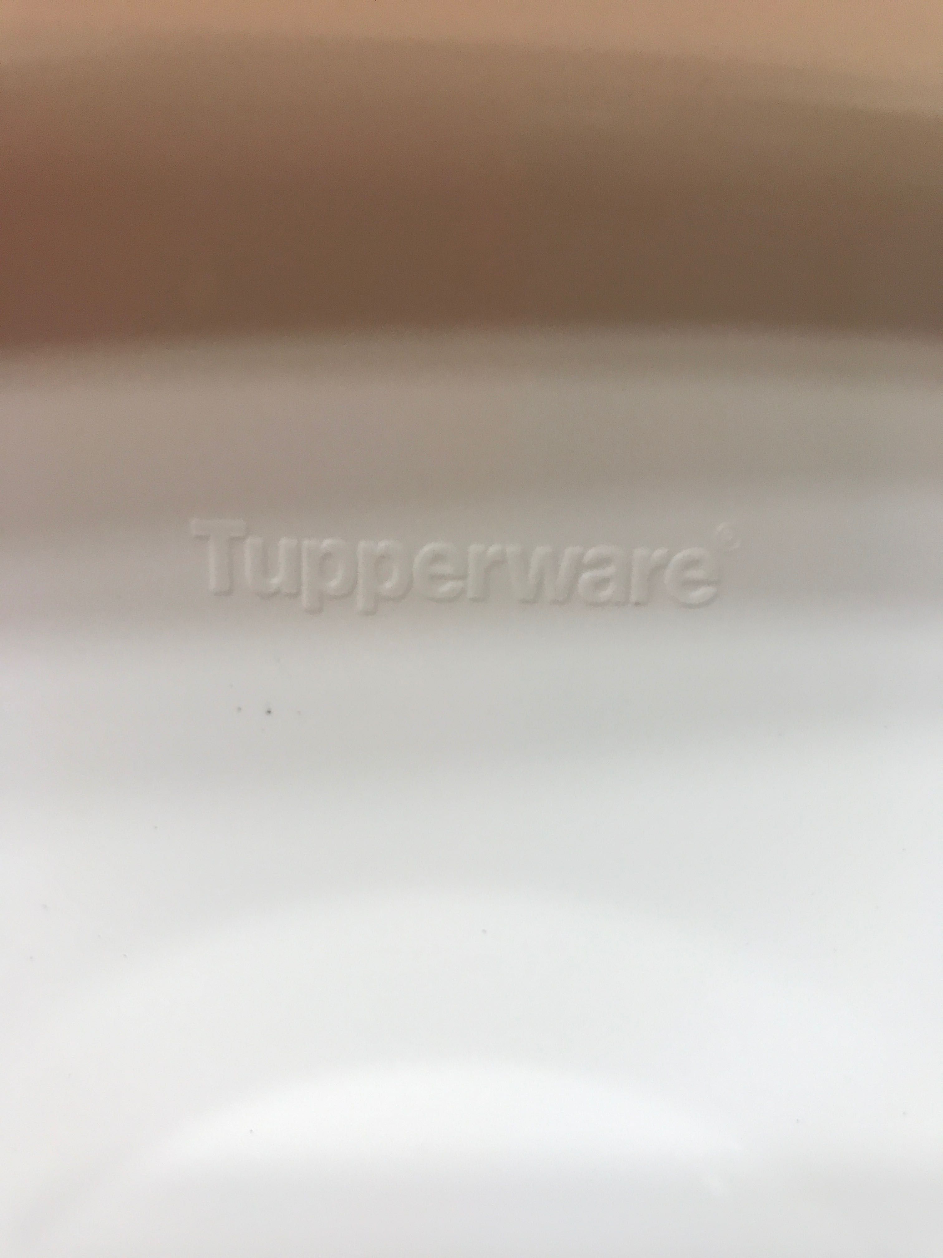 Tupperware waza 1,7 litra , nowa