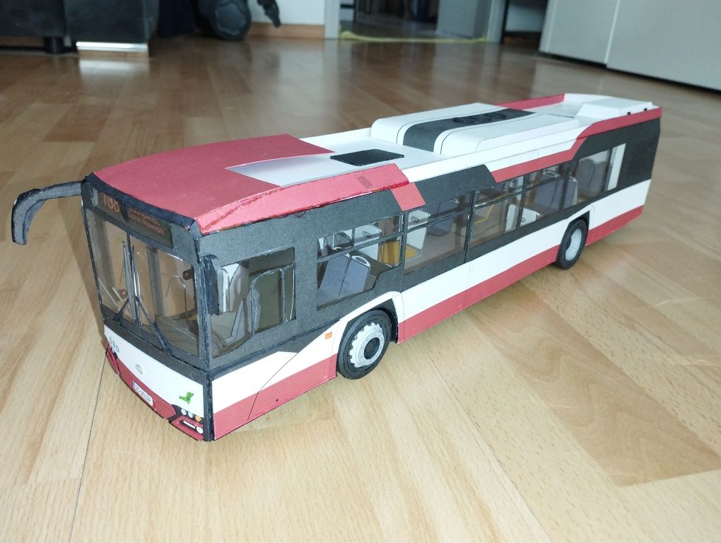 Model kartonowy zabawka autobus miejski autobus szynowy Solaris Urbino