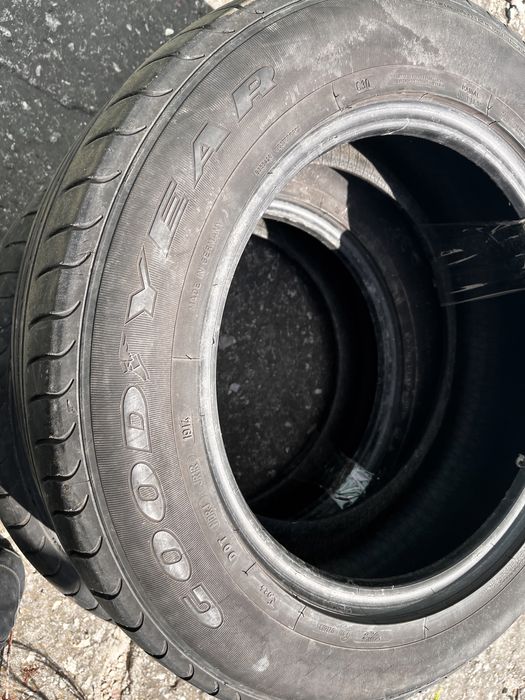 Літня резина Pirelli Goodyear 235/60r17