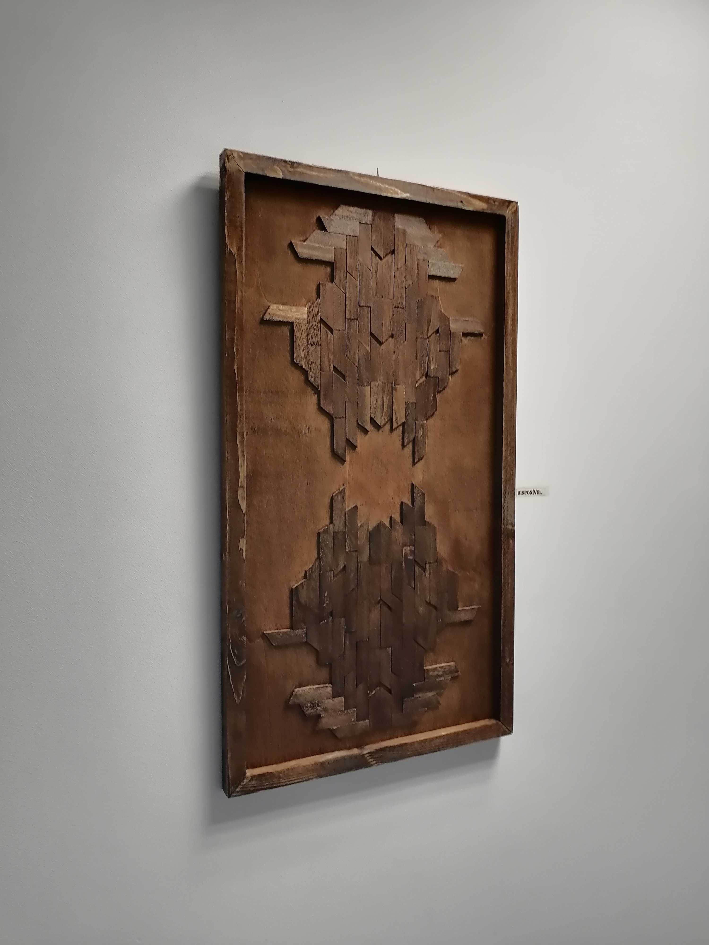 Quadro em madeira