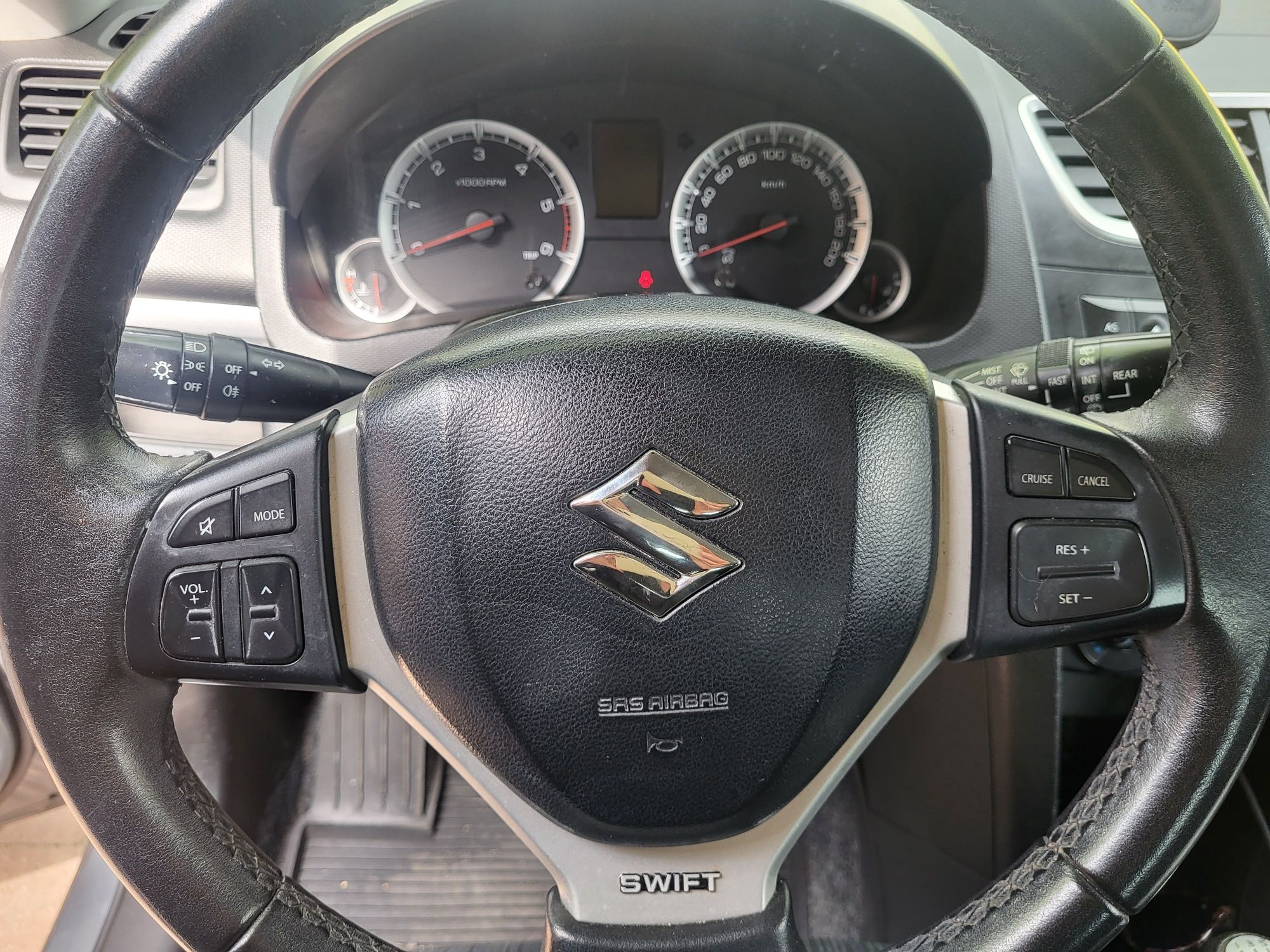 Sprzedam Suzuki Swift 1.3 DDiS diesel