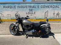 Harley-Davidson Softail BREAKOUT 114