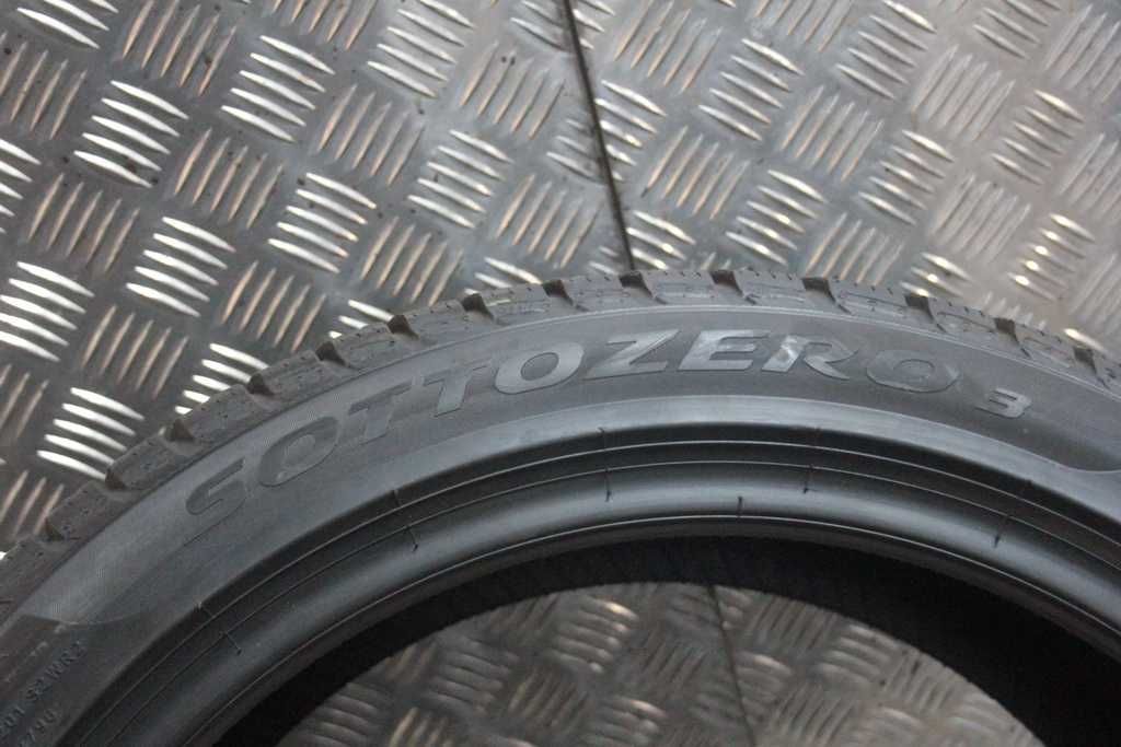 225/45/18 Pirelli Sottozero 3 225/45 R18 95H XL