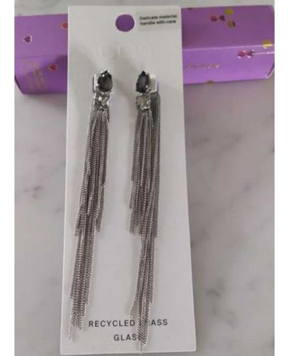 Стильні сучасні сережки COS