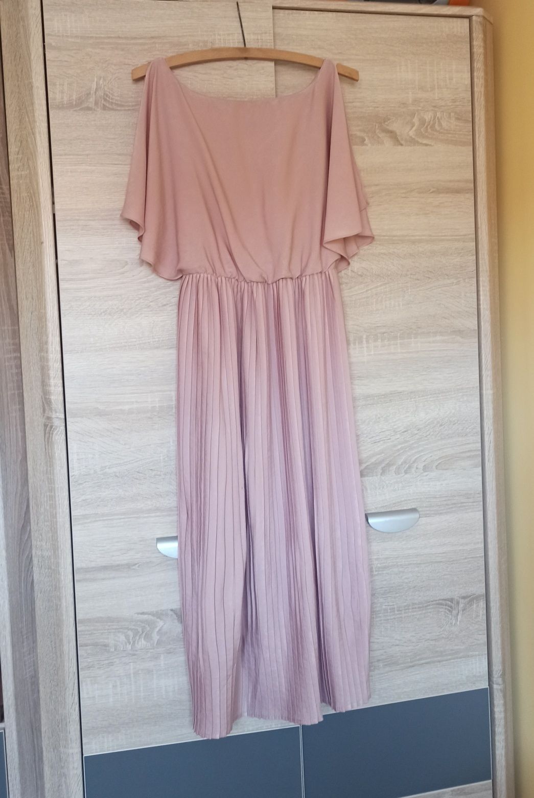 Sukienka pudrowy róż H&m xs s
