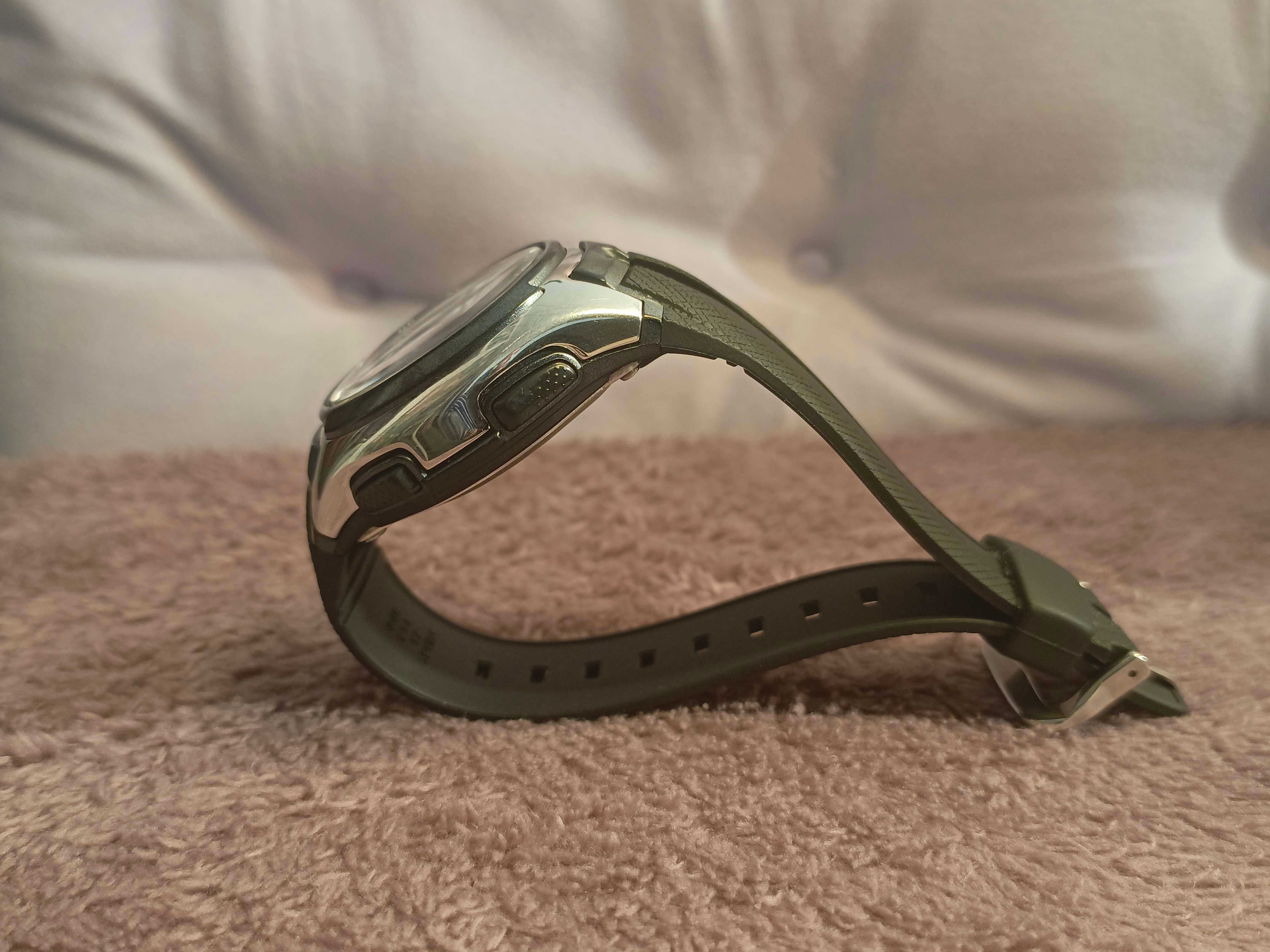 Męski zegarek casio AQ 163 1B1V