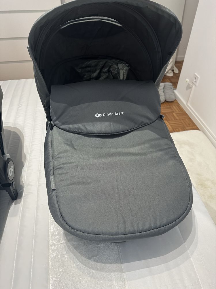 Carrinho bebe kinderkraft moov