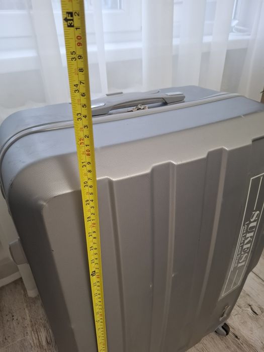 Велика валіза фирма SUKESI