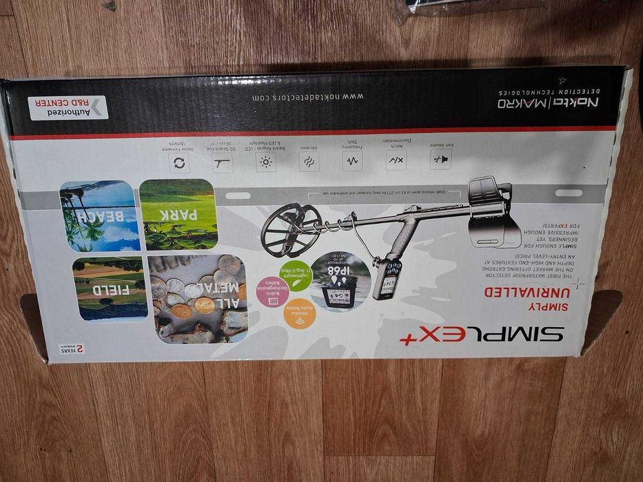 Популярний грунтовий-підводний металошукач Nokta Makro Simplex plus