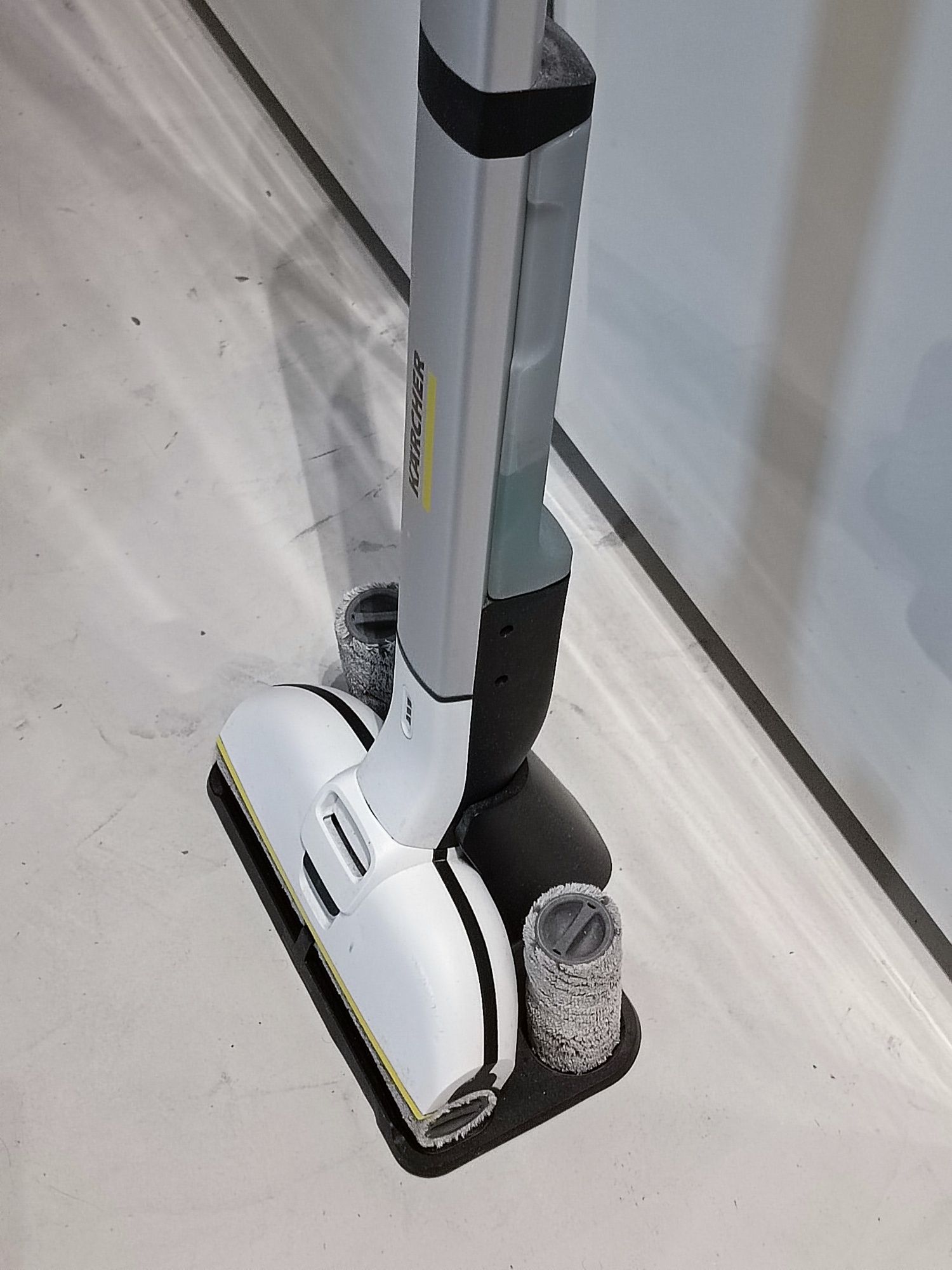 Mop elektryczny KARCHER EWM 2 Premium