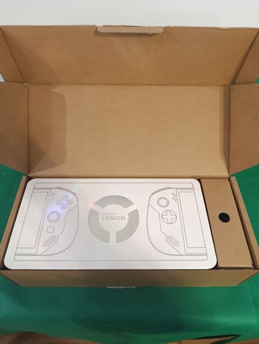 Consola portátil Lenovo Legion Go S *z2 go* (3 anos garantia)
