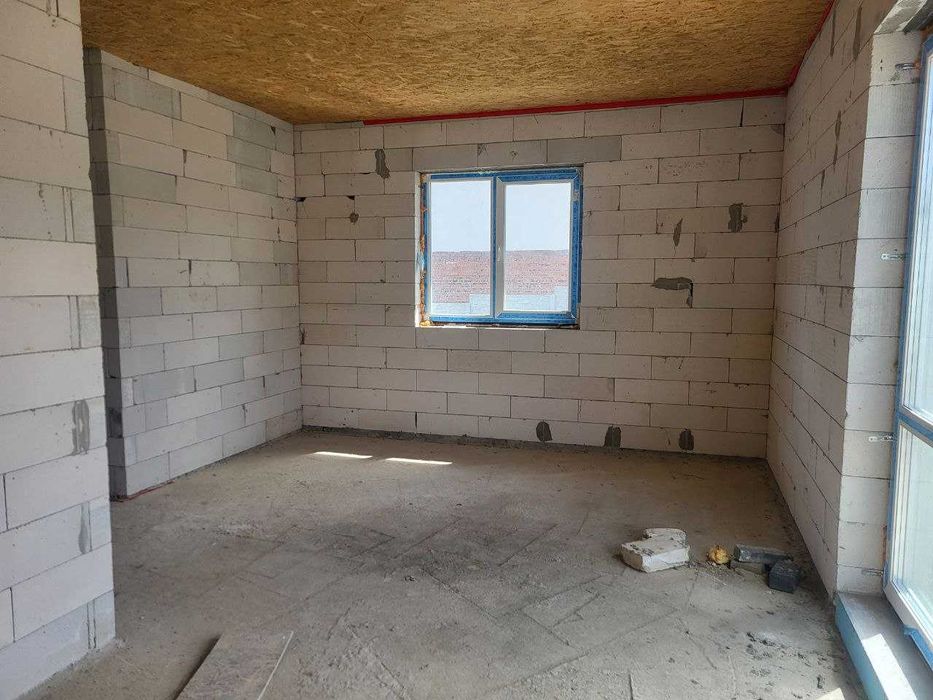 3-кімнатний будинок з продуманим плануванням та терасою Лезнево 
38396