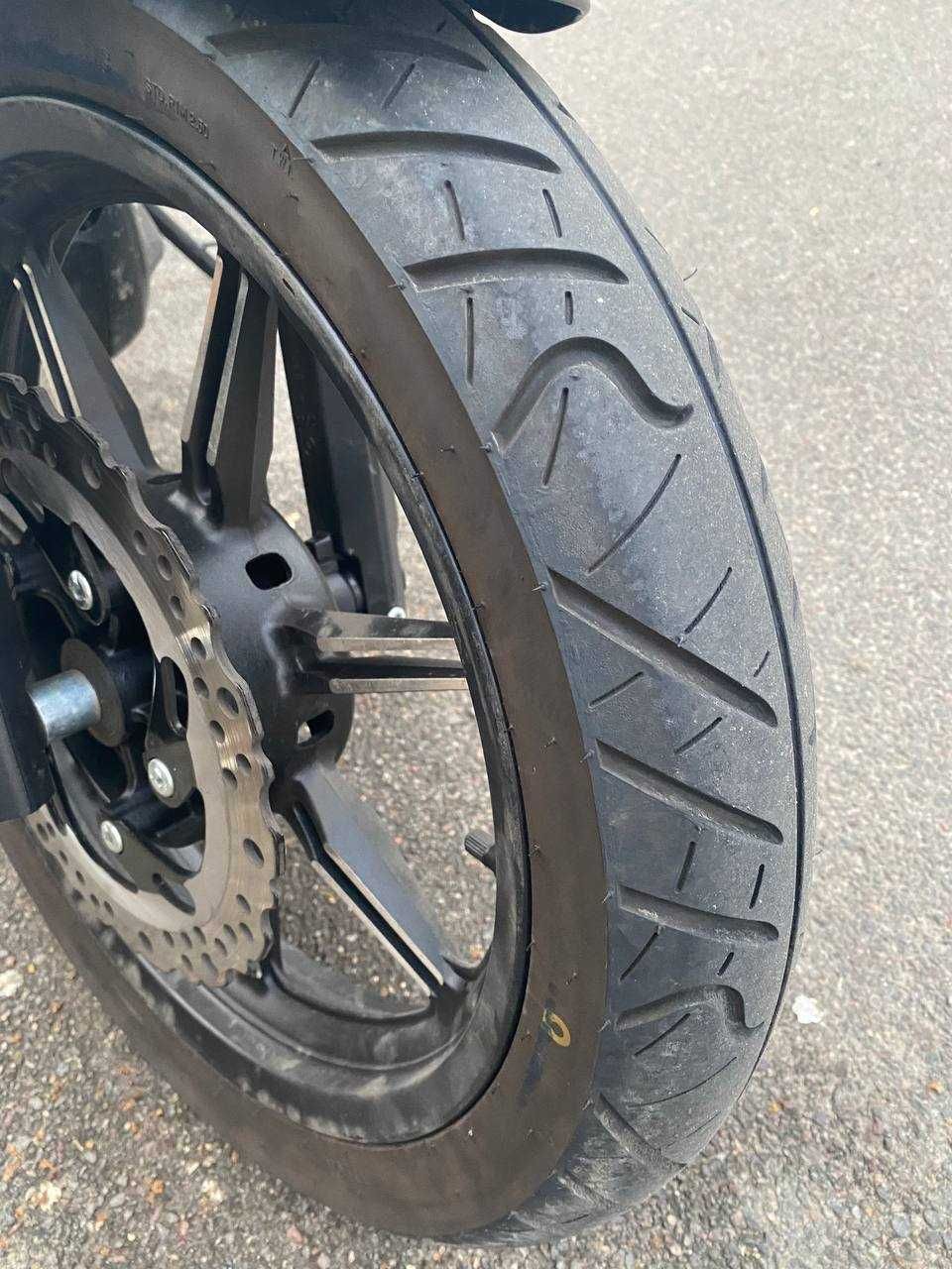 Loncin LX-250-12C AC4 - мотоцикл лонсін чоппер, класичний, кафе рейсер