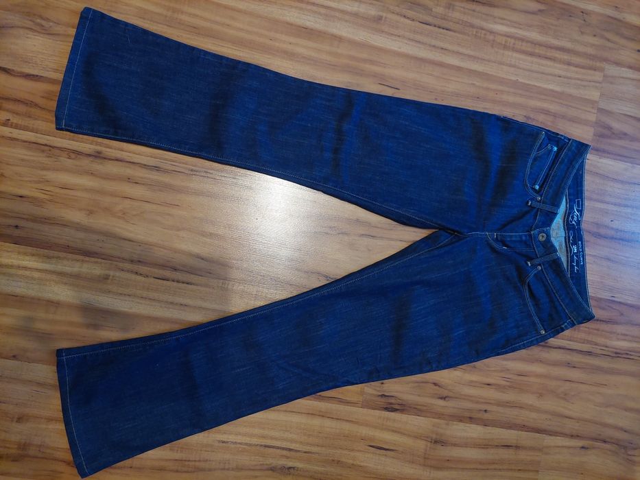 Damskie Jeansy Levi's 28×32