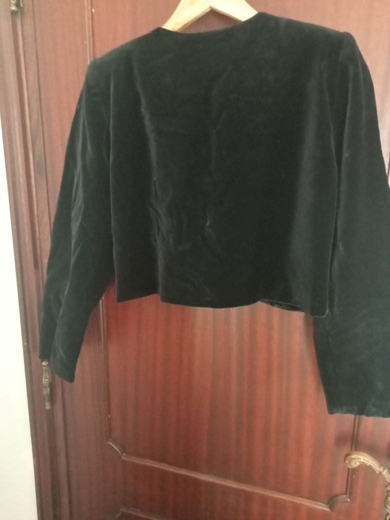bolero veludo preto