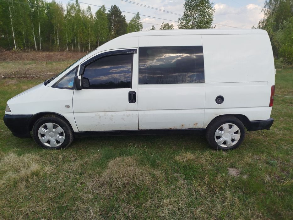 Продам Пежо експерт 1.9 турбо