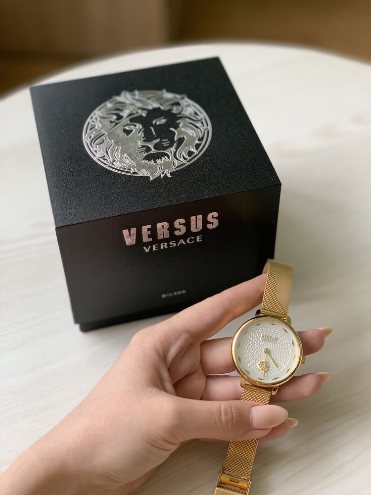 Жіночий годинник Версус Версаче