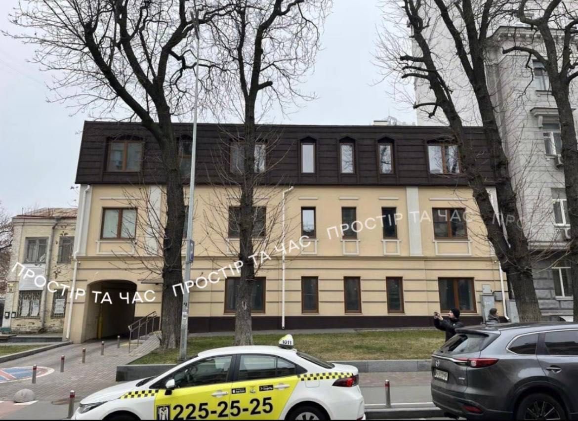Оренда будівлі на вул. І. Франка, буд.
26.