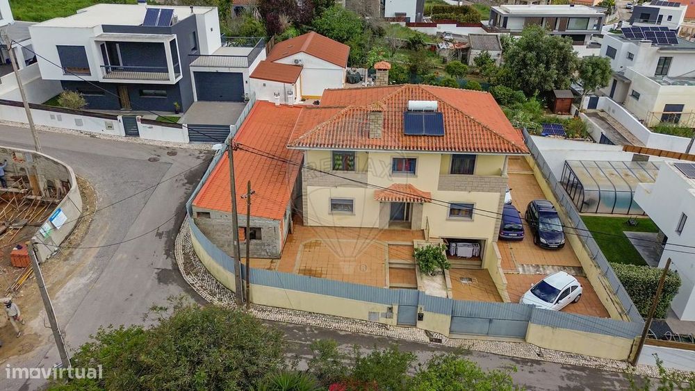 Moradia T4 para venda