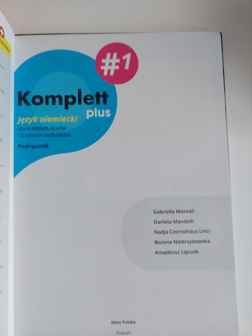 Komplett plus 1 podręcznik plus książka ćwiczeń
