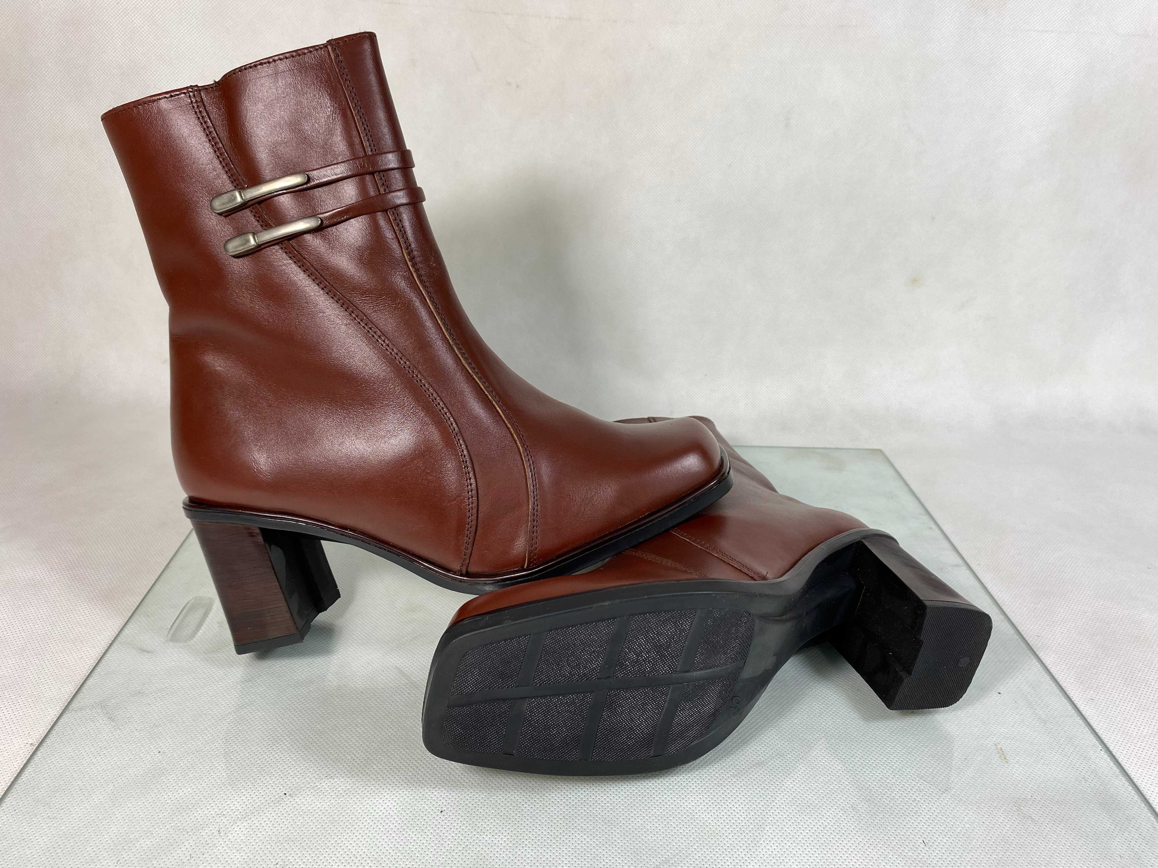 Buty Kozaki Damskie Skórzane Sztyblety Botki Zimowe na Obcasie