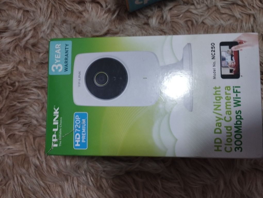 Router bezprzewodowy plus kamera