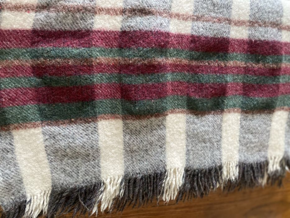Manta de 100% lã,com  xadrez Made in UK