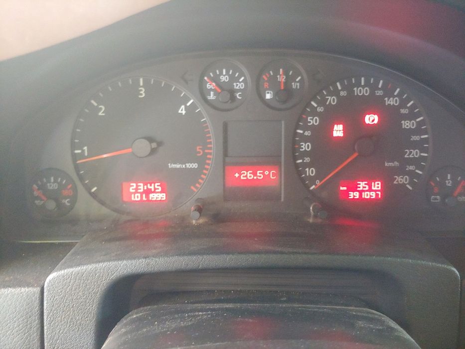 Audi A6 C5 седан 2.5 TDi