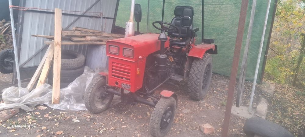 Продам трактор сінтай