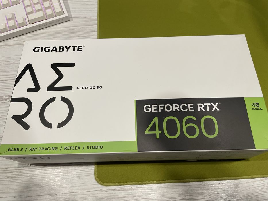 RTX 4060 GIGABYTE  AERO OC 8 GB гарантія від rozetka до 13.10.2026