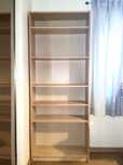 Estante, efeito madeira clara IKEA, 30€