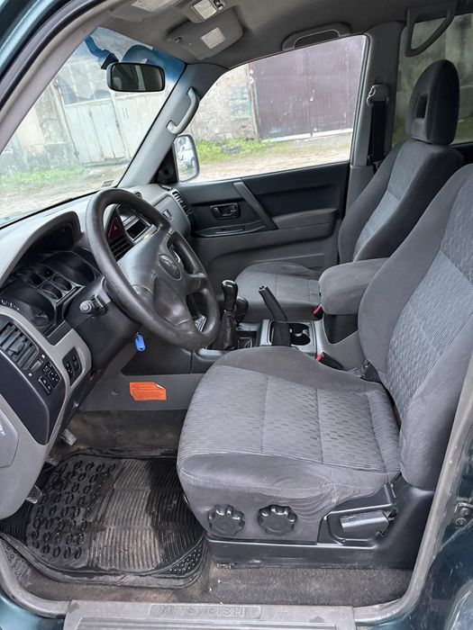 Mitsubishi Pajero Wagon 2005рік 2,5дизель повний привід 4х4