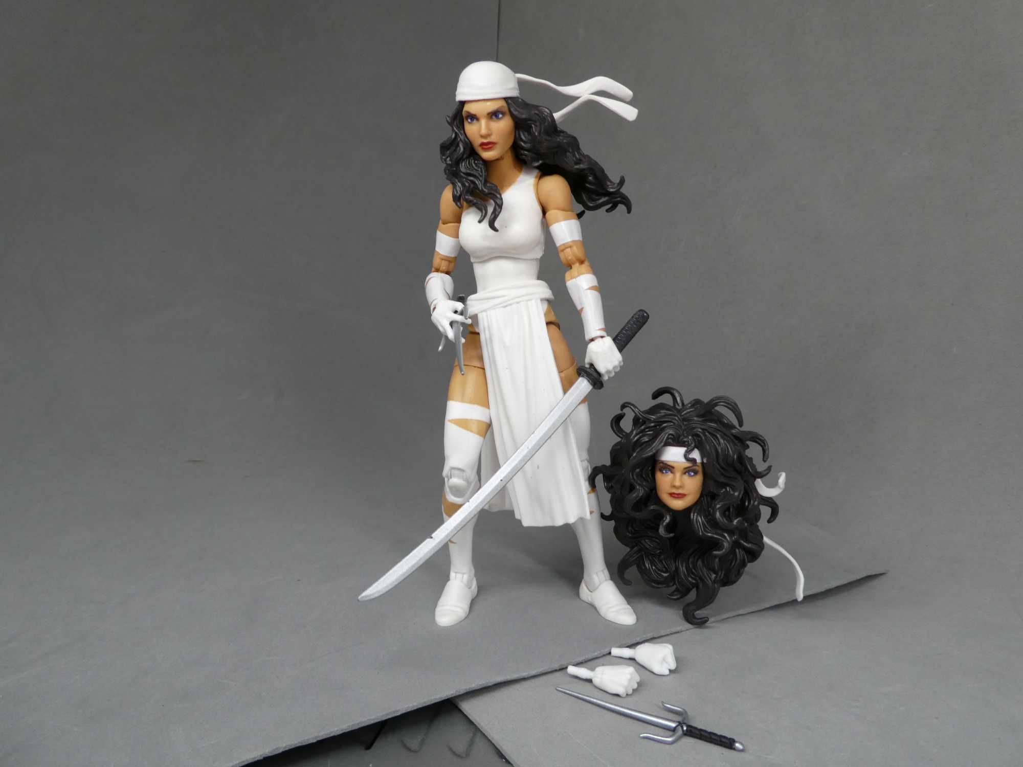 Marvel Legends Elektra