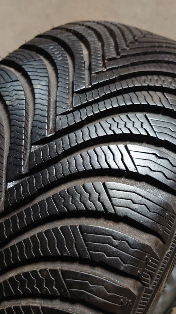 Пара зимних шин Michelin Alpin 5 215/55 r16 215 55 16