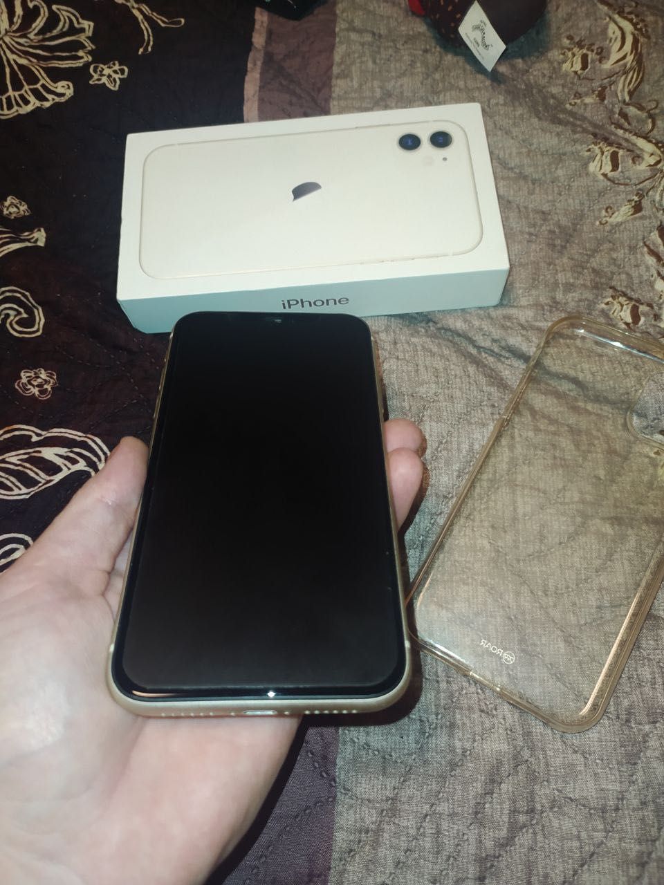 iPhone 11/64 в идеальном состоянии