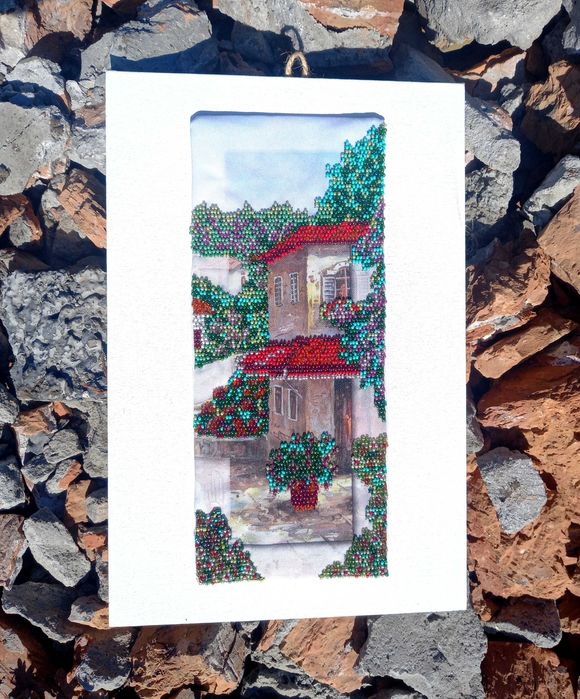 Картина з бісеру на антірамці