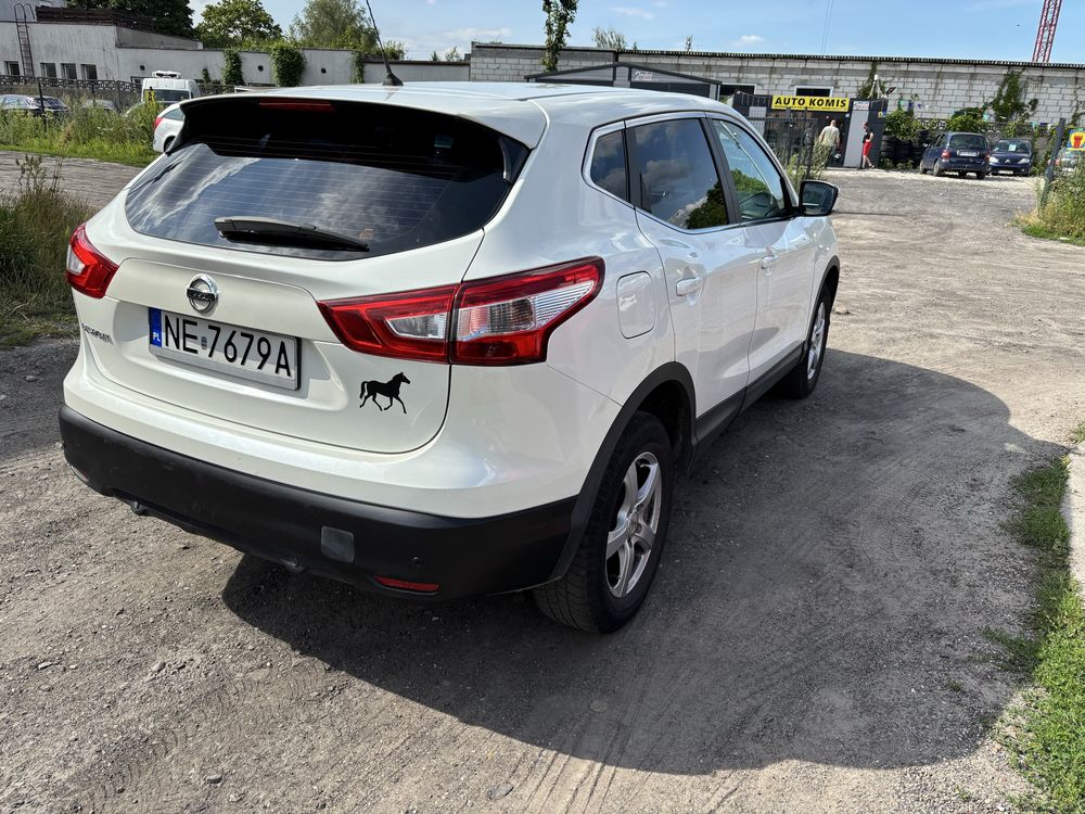 Nissan Qashqai  1.2 benzyna Do konca Serwisowany