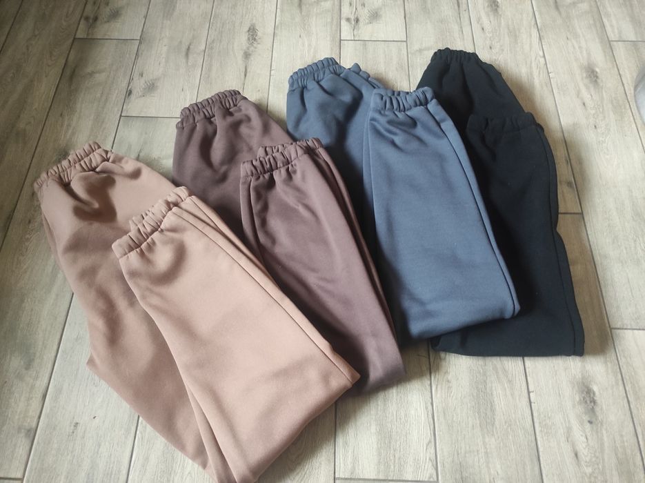 Продам жіночі штани ,спортивні