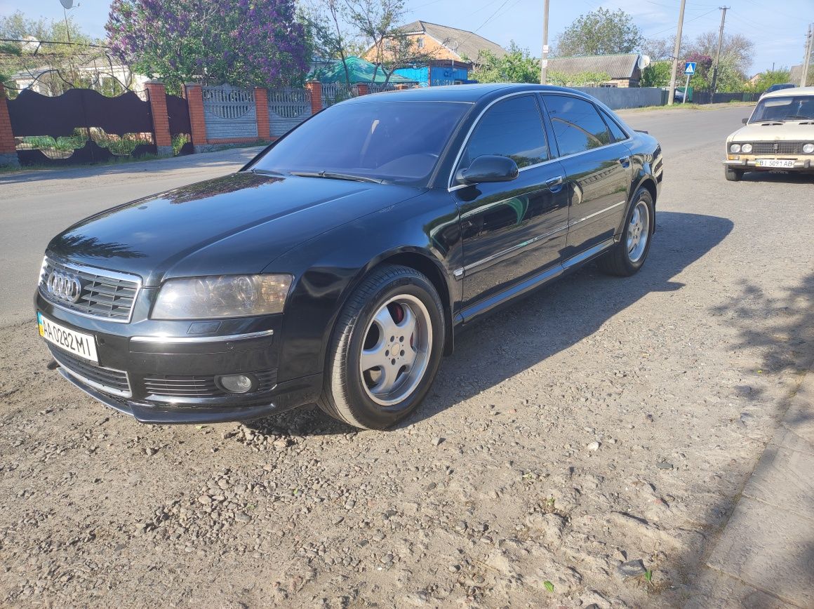 Продам Audi A8 D3, 2004р.в. газ-бензин