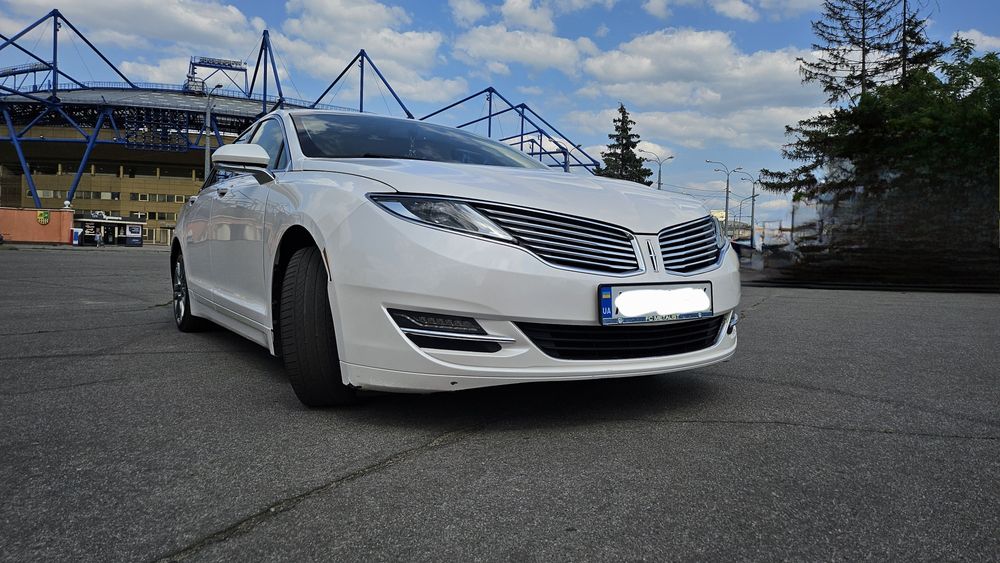 Linkoln MKZ 2013