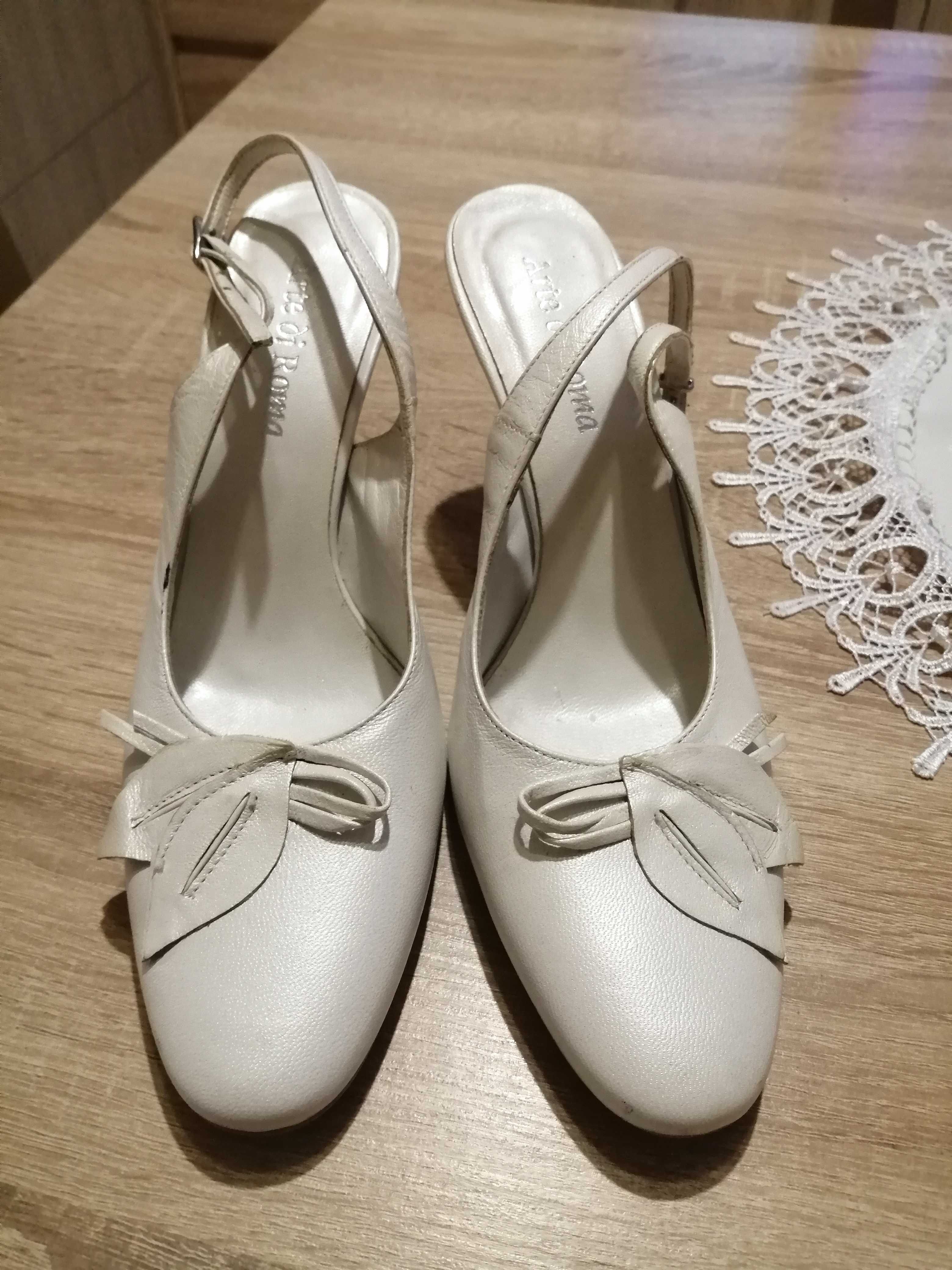 Buty do ślubu i nie tylko