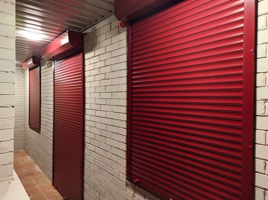 Защитные ролеты, ставни, секционные ворота, рольставни, ворота, ремонт