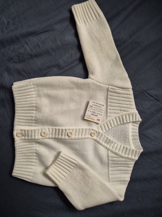 Biały sweterek r.80