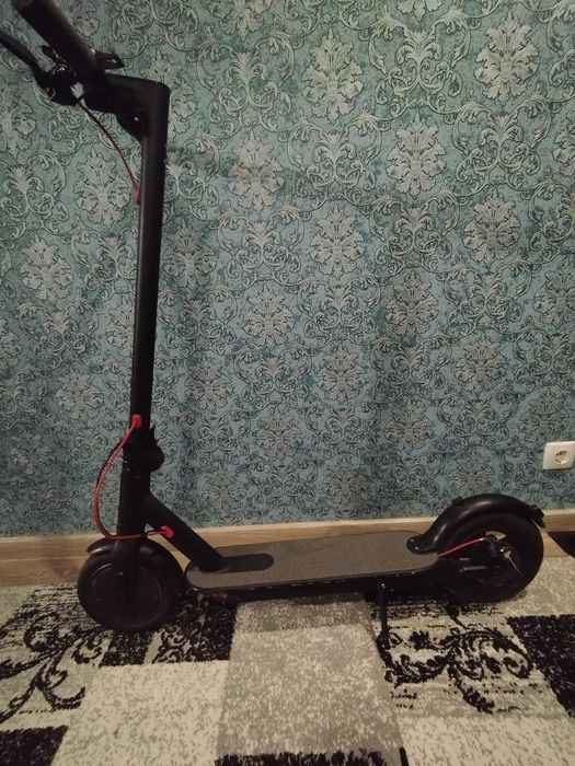 Електросамокат ксіомі