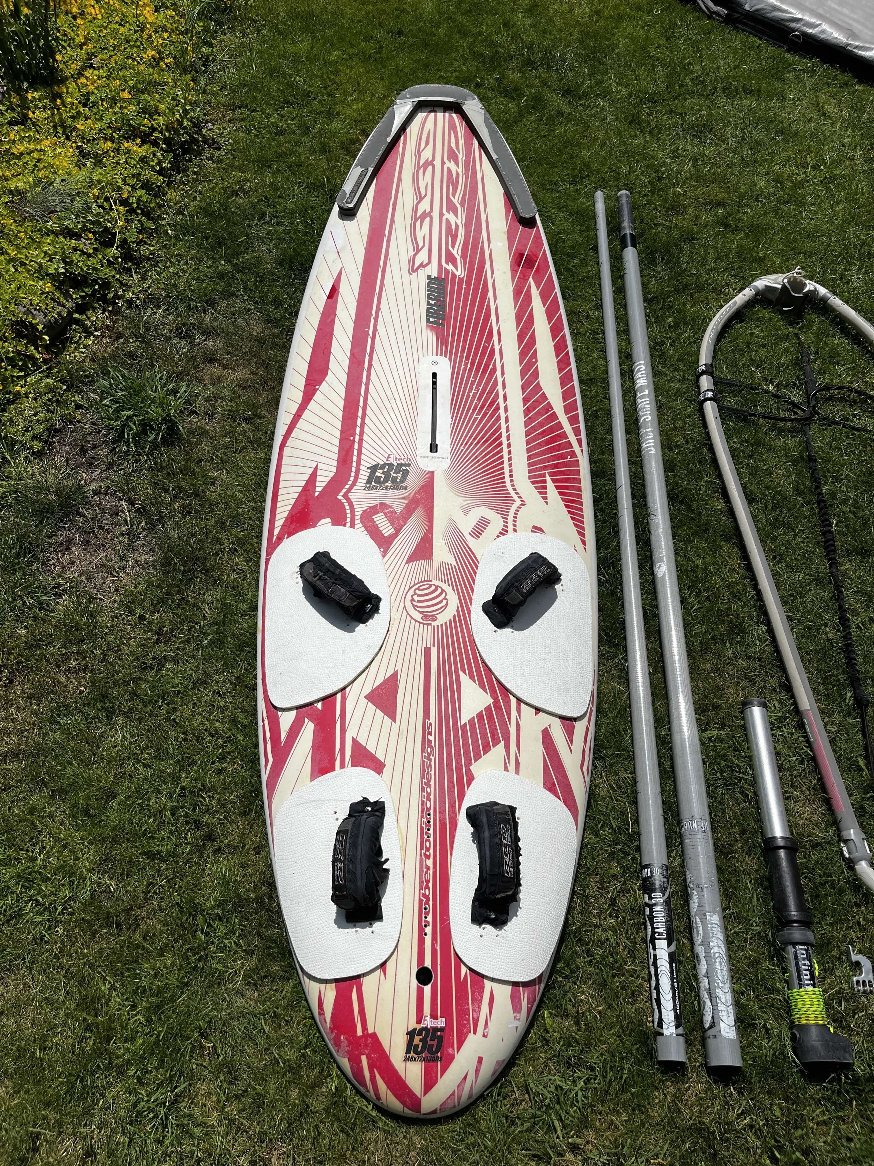 Windsurfing – kompletny zestaw: deska FireRide 135 + Ezzy Wave 5.5