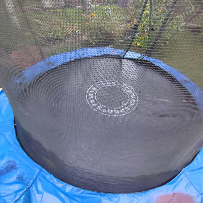 Trampolina ogrodowa