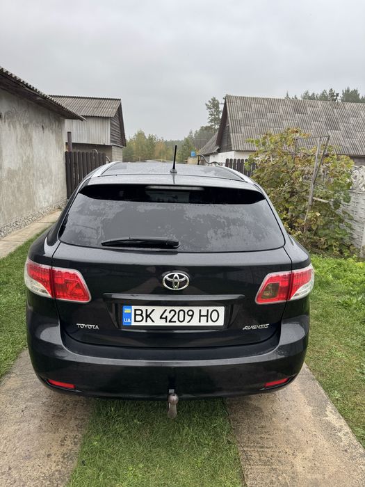 Продам Toyota Avensis