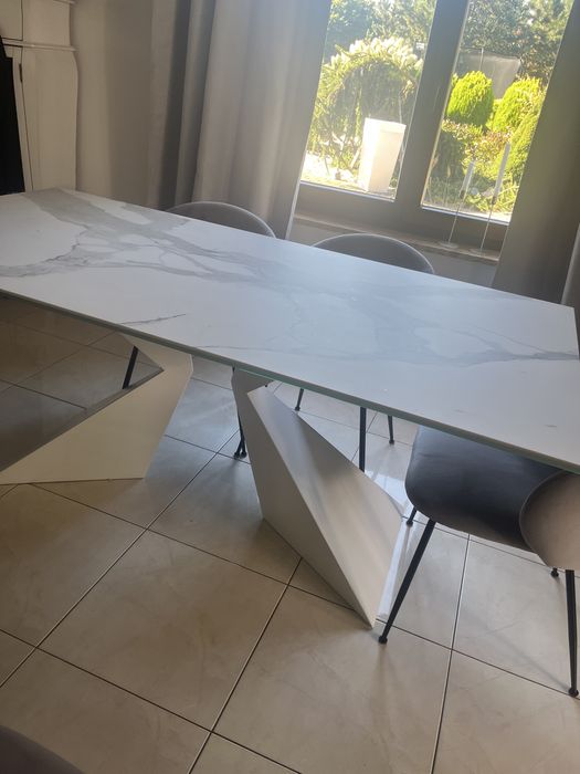 Stol spiek kwarcowy + 6 krzesel